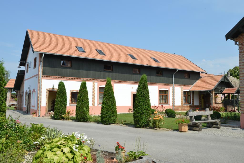 فندق Schwabenhaus Sandra المظهر الخارجي الصورة
